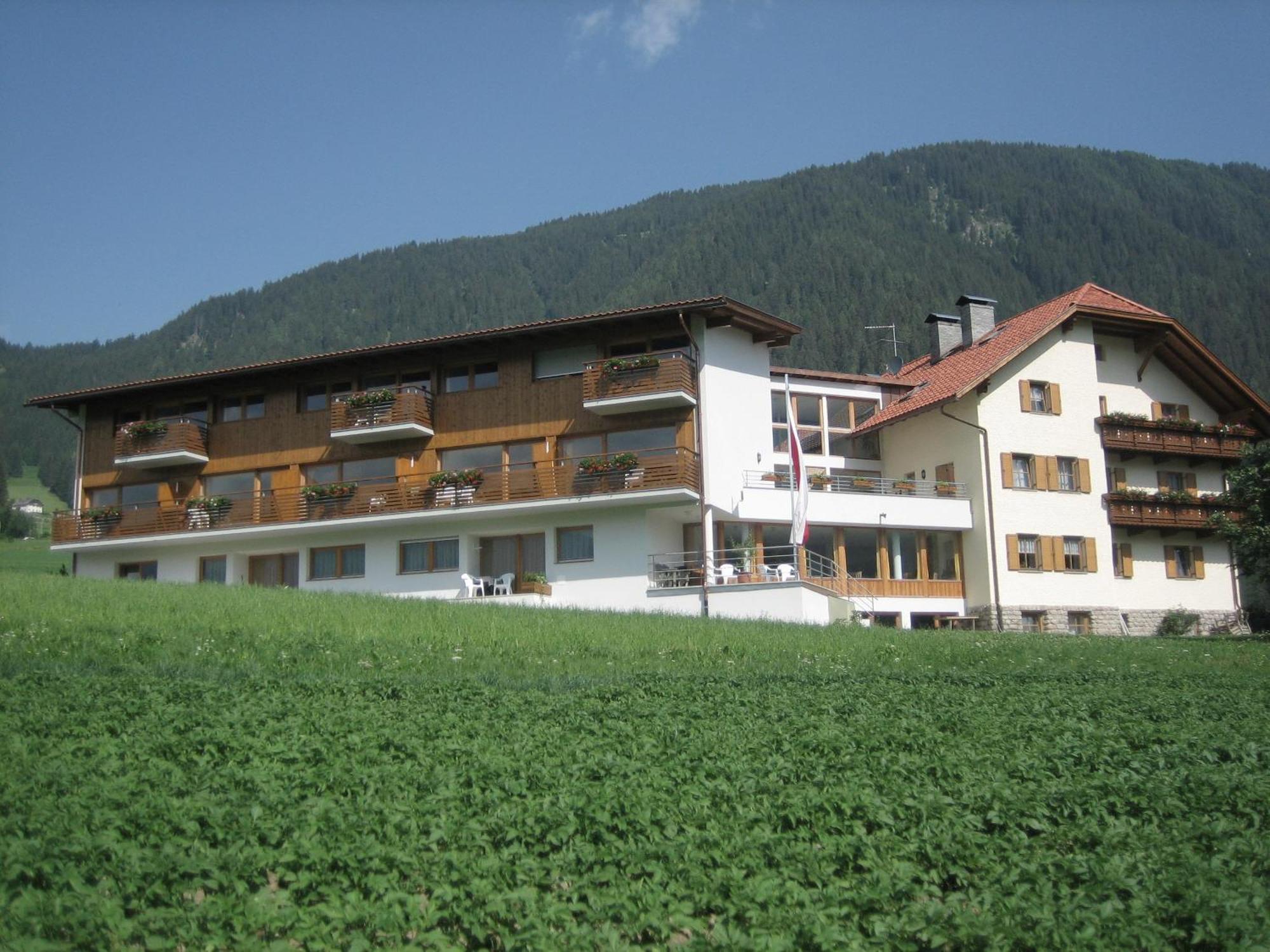 Garni - Appartement Neumairhof Разун-ді-Сопра Екстер'єр фото